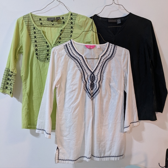 3 3/4 Sleeve Embroidered Tunic Tops Size Small Lot - Picture 1 of 5